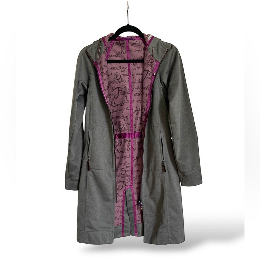 LULULEMON Gray Lined Hooded Water and Wind Resistant Shell / Coat - XS